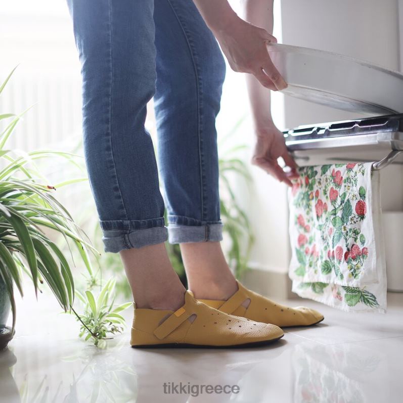 Tikki ενήλικες δέρμα ziggy v2 κίτρινος είδη υπόδησης B8484249