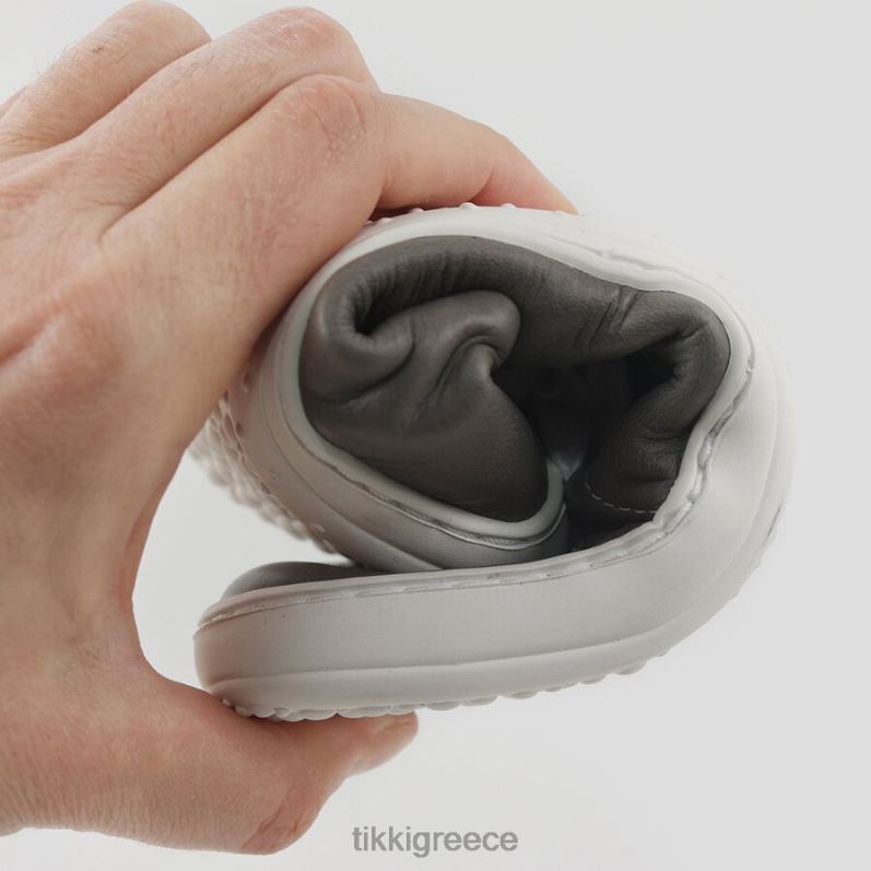 Tikki ενήλικες ξυπόλητα παπούτσια πτερύγιο γκρί είδη υπόδησης B8484213