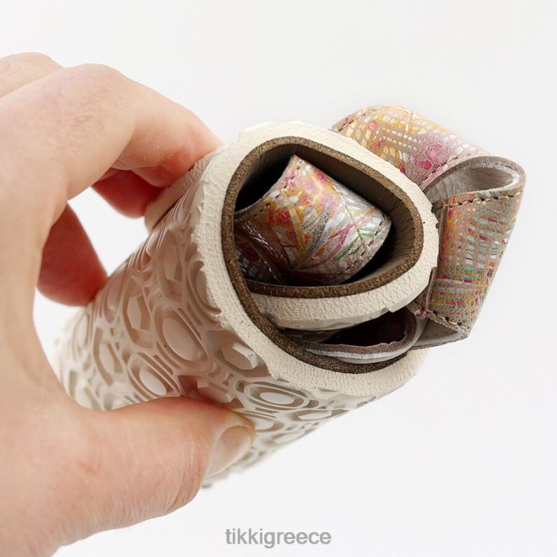 Tikki ενήλικες ξυπόλητα σανδάλια soul v1 όαση είδη υπόδησης B8484240