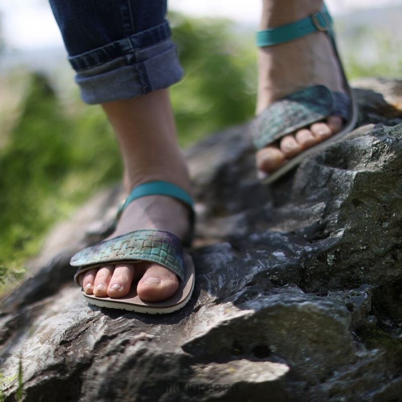 Tikki ενήλικες ξυπόλητα σανδάλια vibe v1 τροπική καταιγίδα είδη υπόδησης B8484234