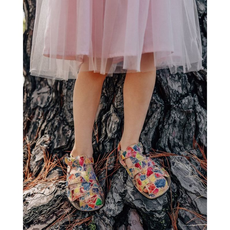 Tikki παιδιά λαστά βίγκαν Αφρική είδη υπόδησης B848475